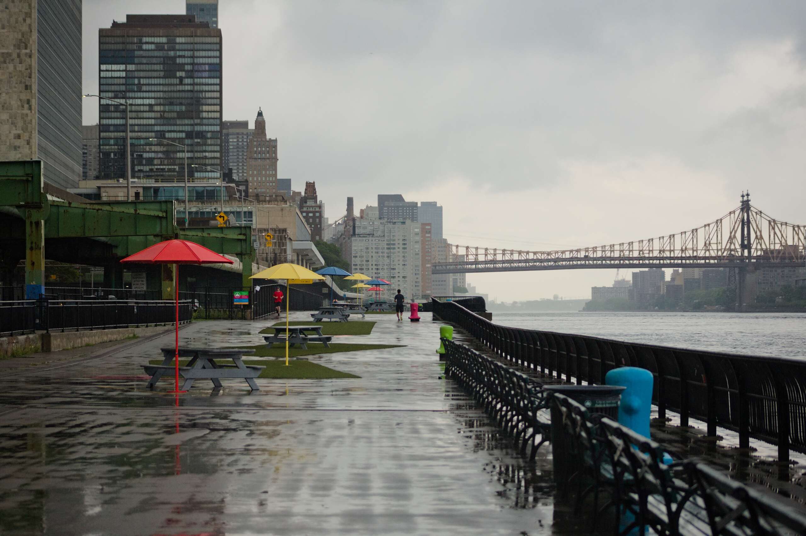 Taking a NYC boat cruise Starship NYC on a rainy day